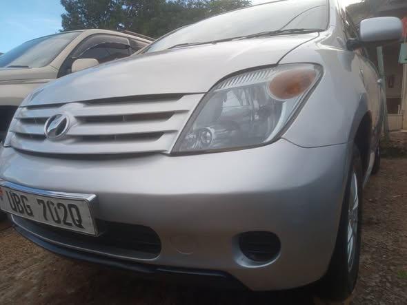 A picture of Toyota IST