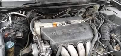 A picture of 2004 Honda accord Silent engine Perfect transmission Ac chilling 1