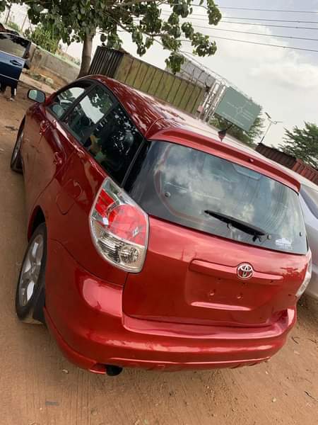 A picture of Neatly used 2005 Toyota matrix Engine and gear untouched Neat