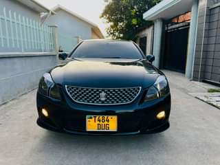 A picture of TOYOTA CROWN NAUZA 0652590779