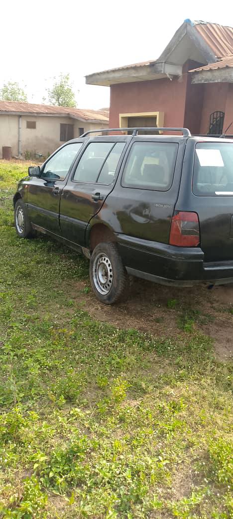 A picture of Gulf 3 wagon