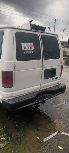A picture of 2010 FORD ECONOLINE FIRST BODY PAN