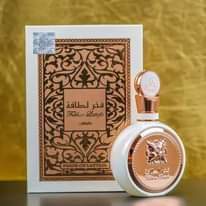 A picture of Pata perfume kwa bei chee na original 0758731437 au 0689990790