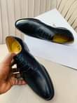 A picture of Shoes
