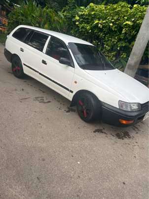 toyota caldina