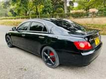 A picture of Mark X mwanza call WhatsApp 0686108116