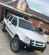 classifieds/cars isuzu