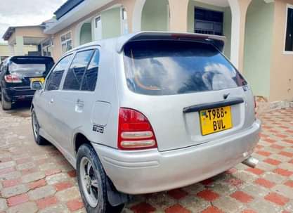 A picture of Toyota starlet Bei 4.4m Tu