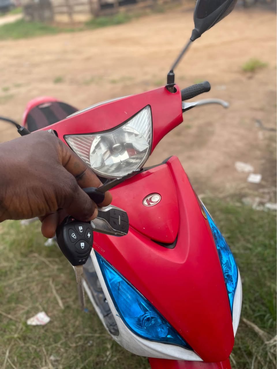 A picture of Kymco ladys bike for sale 125 auto speed engine with