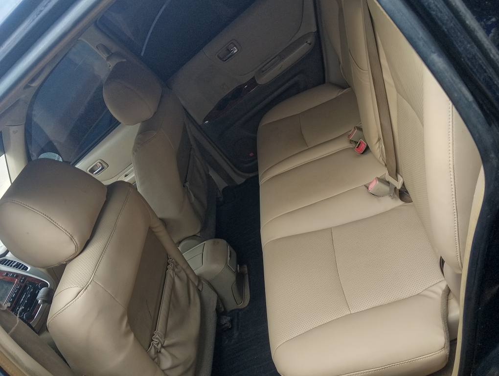 A picture of 2005 Toyota Highlander tokunbo standard first body gear engine AC