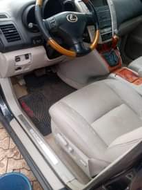 A picture of RX 330