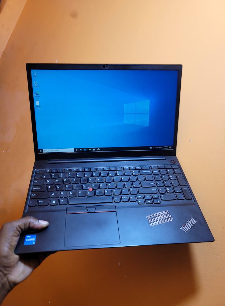 A picture of Lenovo Thinkpad E15 0785206616 Intel core i5 11th Gen Ram