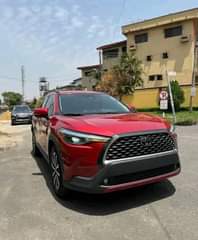 A picture of DIRECT TOKUNBO 2023 TOYOTA COROLLA CROSS XLE AWD Automatic Transmission