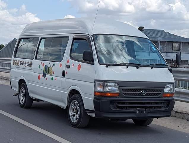 A picture of TOYOTA HIACE En