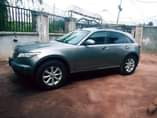 A picture of Nissan infinity FX 35 for sale