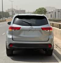 A picture of TOYOTA HIGHLANDER XLE Keyless Fullest Option Model 2015 Price 24