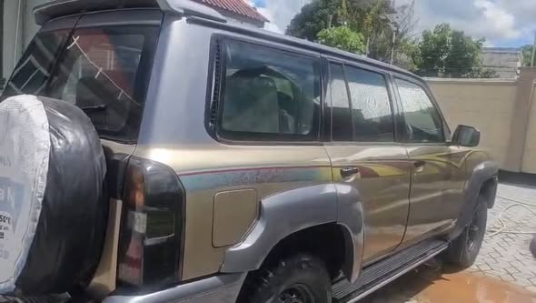 A picture of Nissan patrol