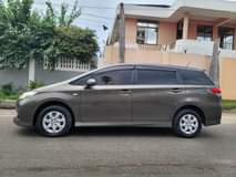 A picture of Toyota wish