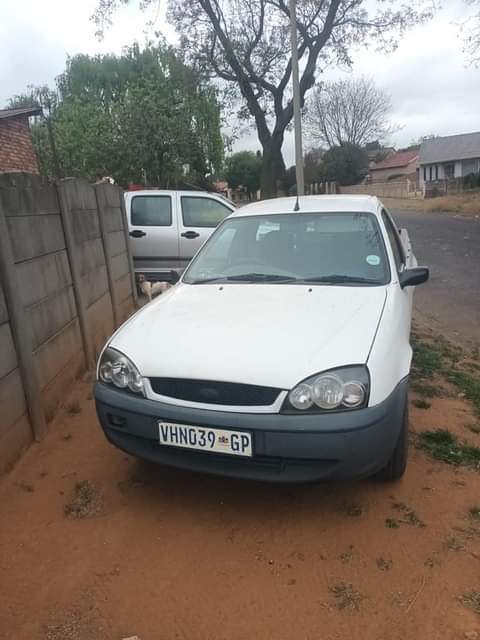 Ford P.