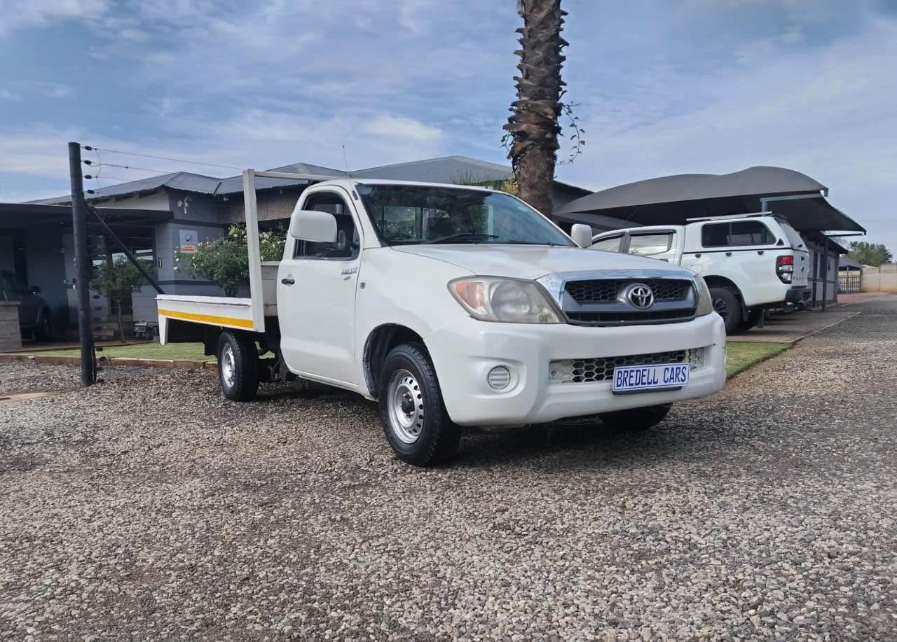 used toyota hilux