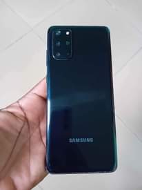 A picture of Samsung S20 Plus
