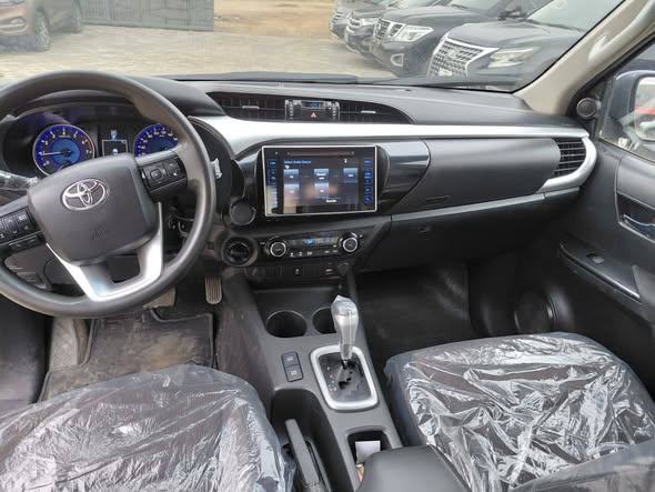 A picture of 2018 Toyota Hilux