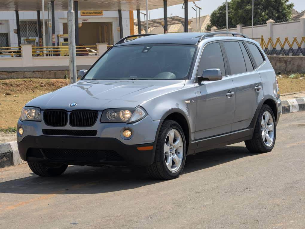 A picture of BMW X3 2007