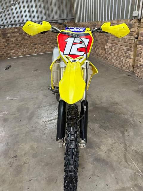 bakkies A.