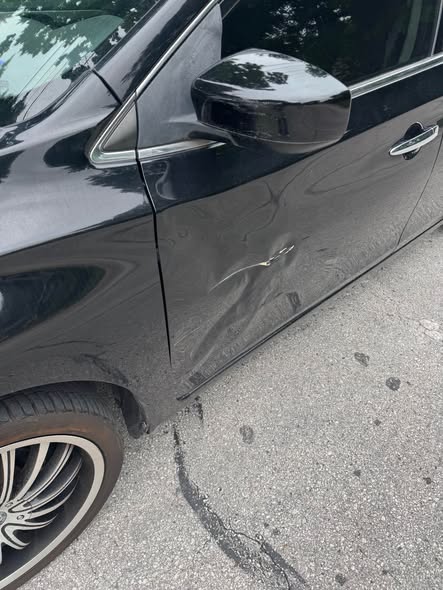 A picture of 2016 Nissan sentra