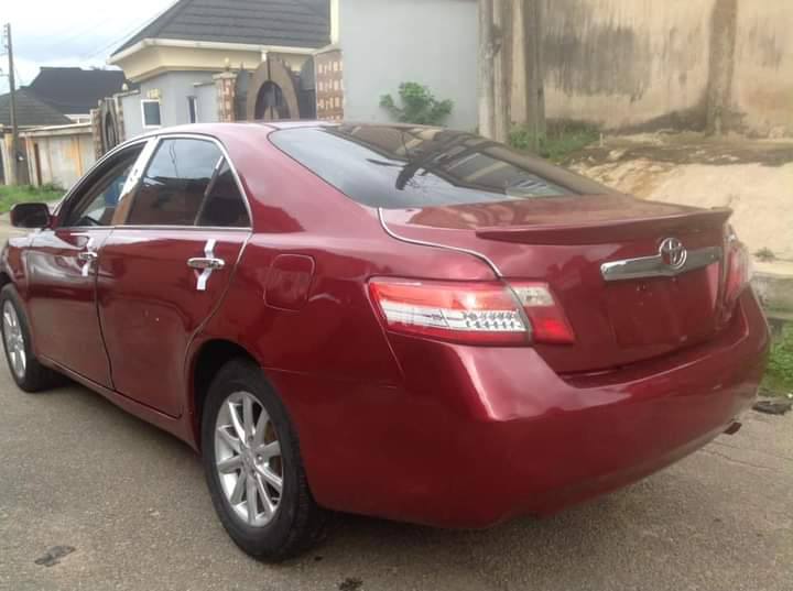 A picture of TOYOTA COROLLA 2009