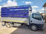 A picture of 1998 Mitsubishi Canter Silver
