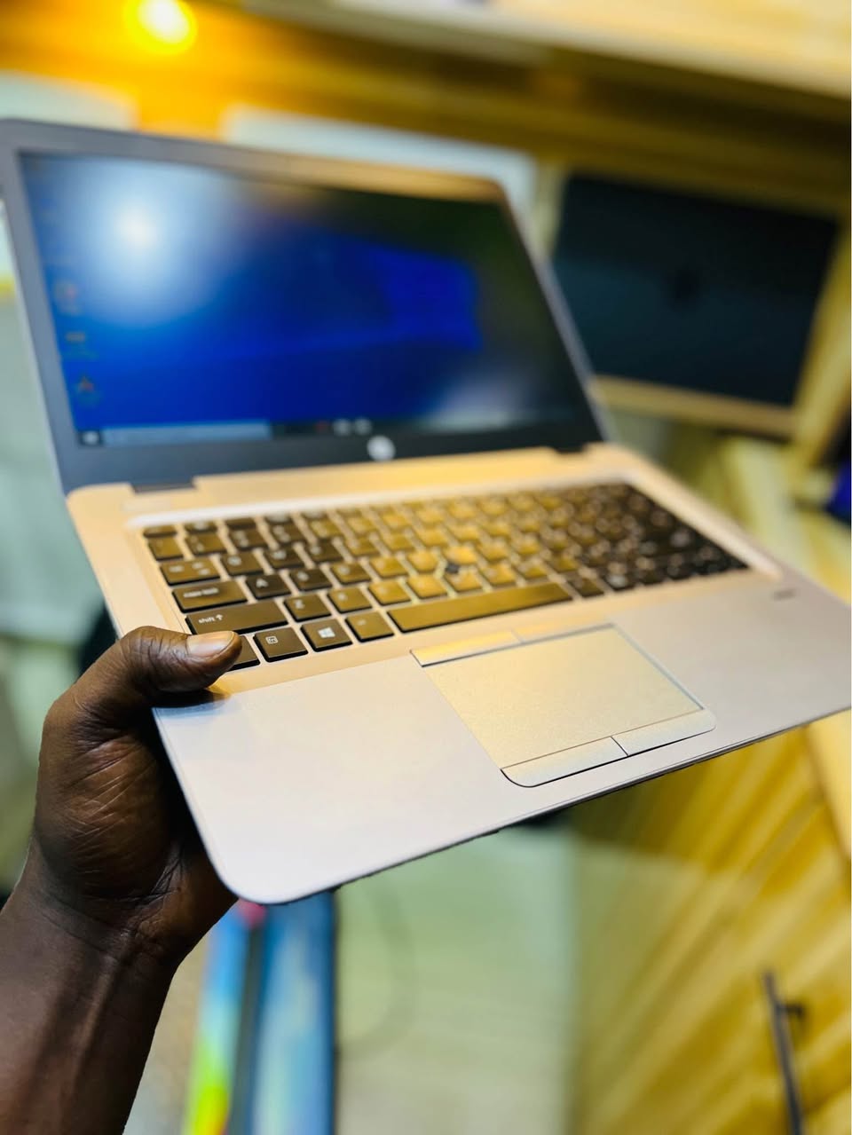 hp laptops