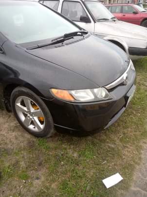 A picture of Super super clean Honda civic 08