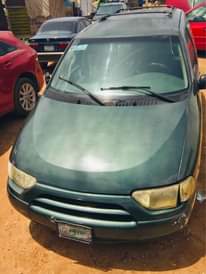 A picture of Nissan Quest