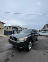 A picture of Clean Registered 2008 Highlander Engine gear Ac excellent Leather interior