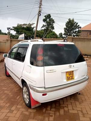 A picture of Toyota Raum