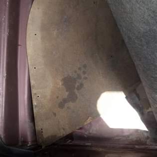A picture of Toyota Camry 2001 AKA TINNY LITE fastest finger