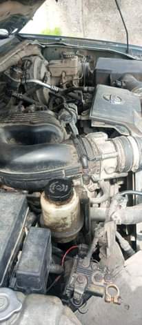 A picture of Nissa Pathfinder First Body Good Engine n Gear AC Works