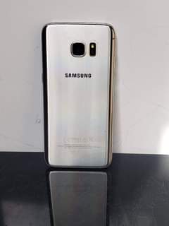 A picture of Samsung s7 edge