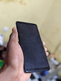 A picture of Samsung a9