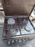 A picture of Von Hotpoint Cooker