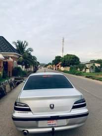 A picture of Peugeot 406 prestige