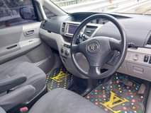 A picture of Toyota noah new shep