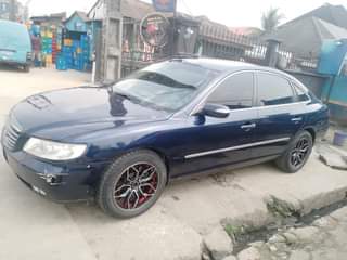 A picture of Hyundai Azera 2006
