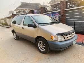 A picture of Very clean first body Toyota Sienna First body Nothing to