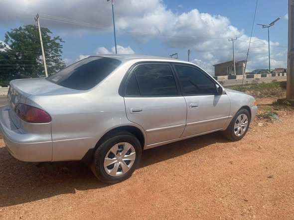 A picture of Toyota Corolla okerejuowoelo