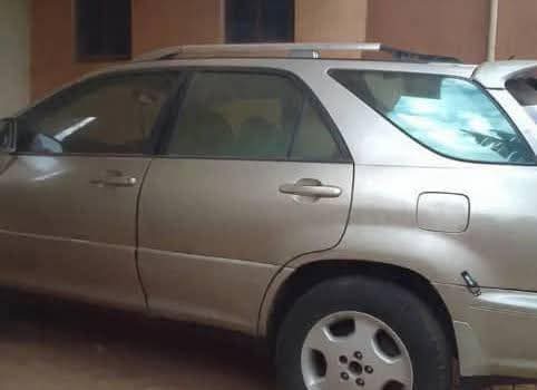 A picture of Lexus harrier
