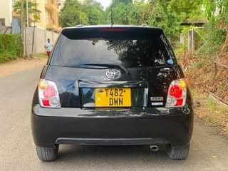A picture of Toyota ist Inauzwa 0755 294 764