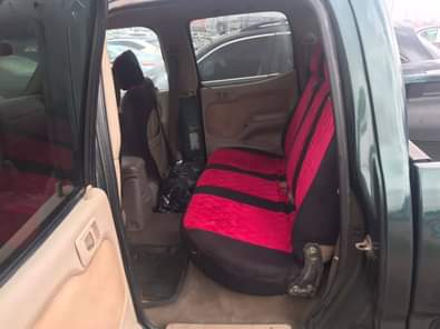 A picture of Toyota Tacoma up for sale and everything is working perfectly