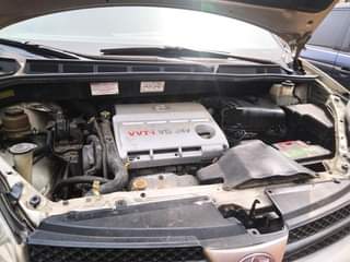 A picture of Toyota sienna 2005 xle Registered